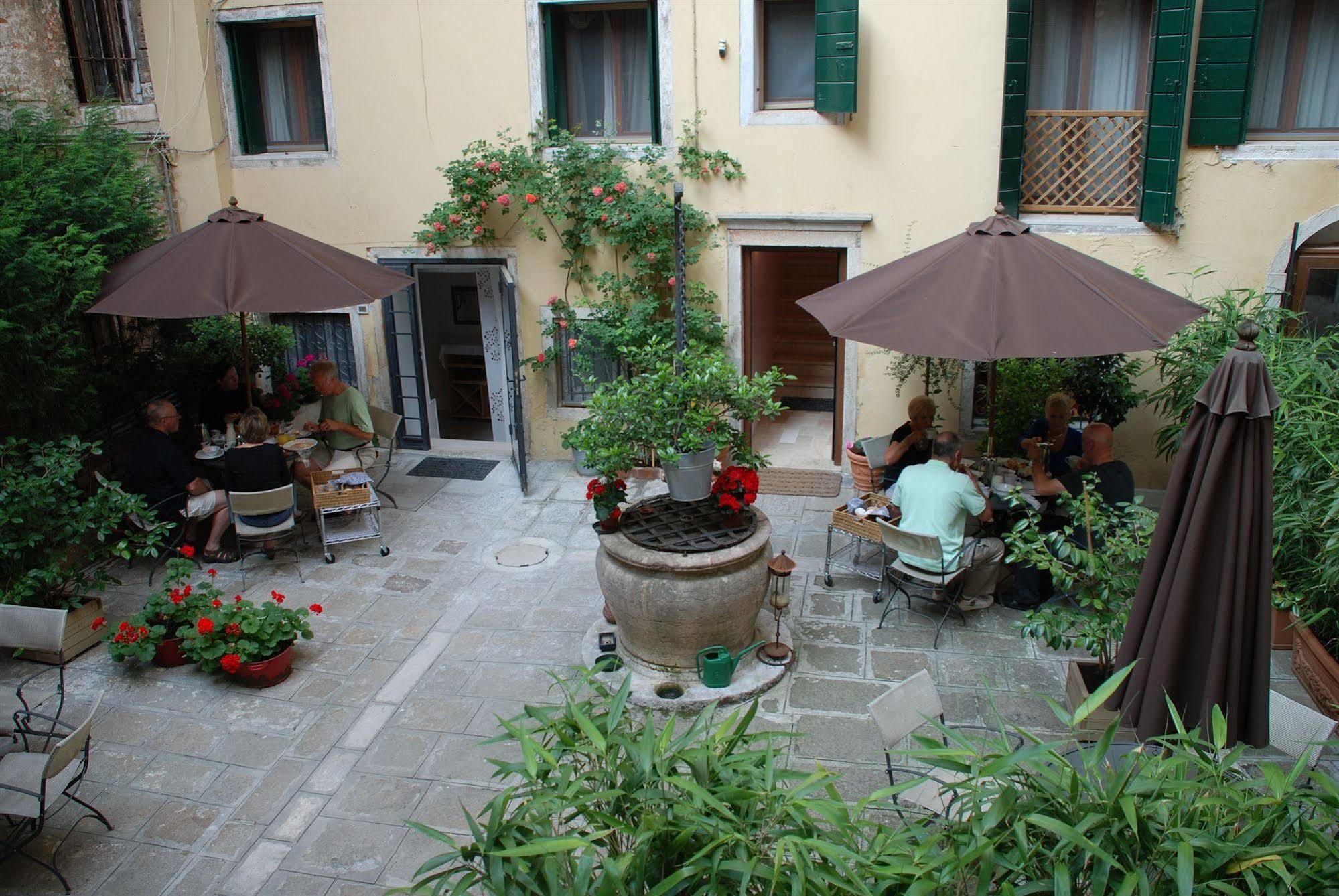 Corte 1321 2* Venice